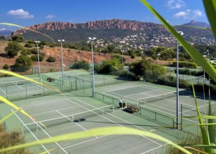 Cap Esterel Village : 4 Pers Au Calme Climatise F5 Saint-Raphaël