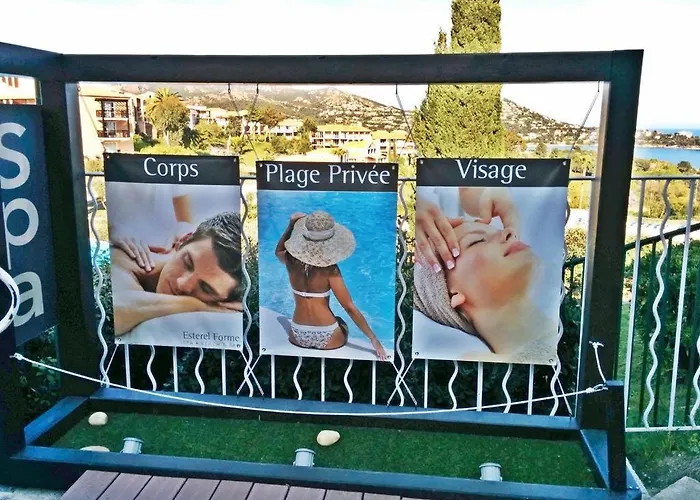 Апартаменты Cap Esterel Village : 4 Pers Au Calme Climatise F5 Сен-Рафаэль